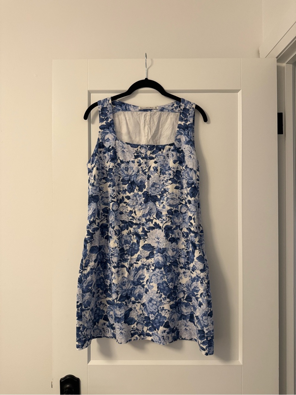 Abercrombie & Fitch Blue White Floral Square-Neck Mini Dress - Picture 3 of 9